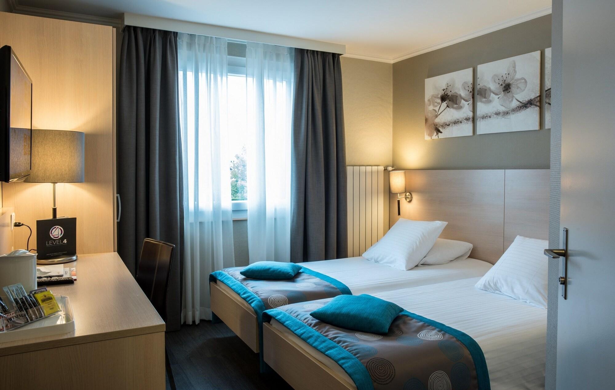 Everness Hotel & Resort Chavannes-de-Bogis Bagian luar foto